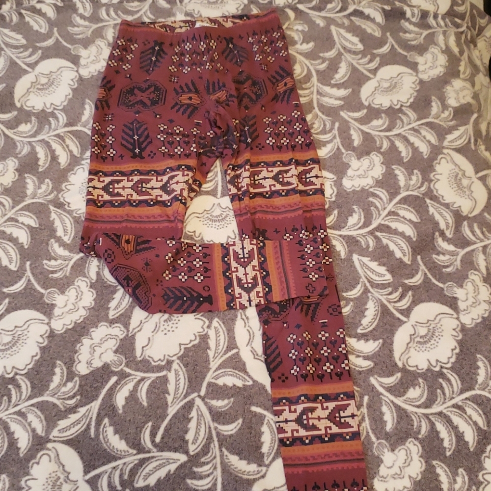 Aztec patterned leggings